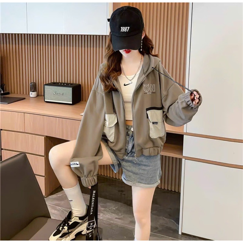 Áo khoác nhẹ " TÚI HỘP " " CÓ GIÁ GIẢM KHUYẾN MÃI "