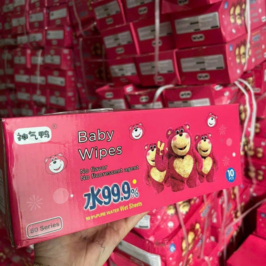 Thùng khăn ướt 10 Bịch Gấu Dâu, Khăn lau đa năng không mùi siêu mịn kháng khuẩn