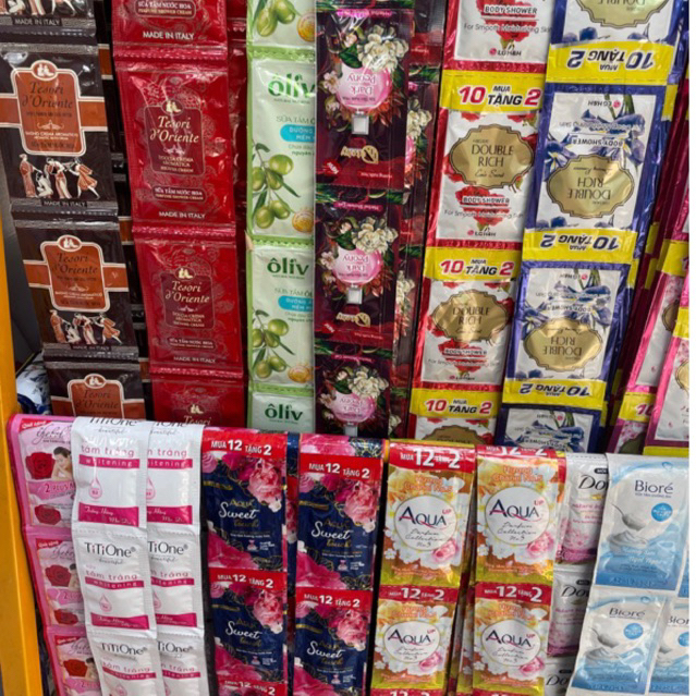 Dây Sữa Tắm Các Loại 10-16 gói Hàng Công Ty