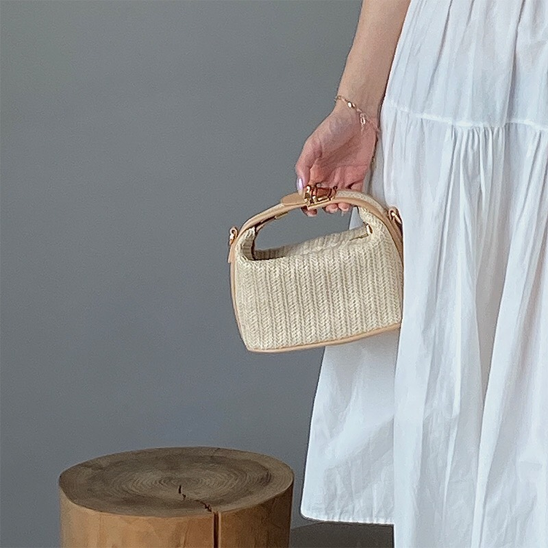 Túi cầm tay chất liệu cói phong cách Hàn Quốc mã 13