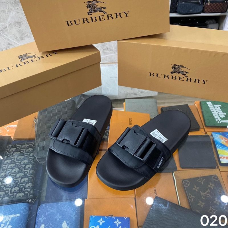 Dép Lê Bbr Kẻ Gắn Khuy Cài Nam Nữ Cháy Phố - Dép Quai Ngang Đế Tăng Chiều Cao Hot 2023