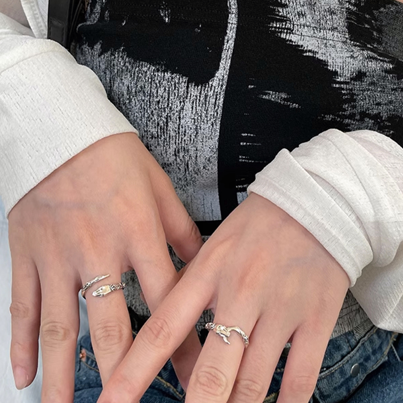 Nhẫn Thiết Kế Hình Rắn Độc Đáo Thời Trang Cao Cấp