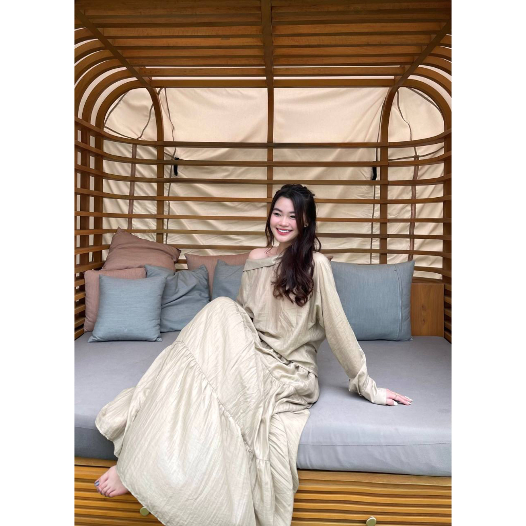 Set Đồ Bộ Nữ ORRY Áo Dài Tay & Chân Váy Tơ Nhập Thanh Lịch Cao Cấp BEIGE | TREASURE