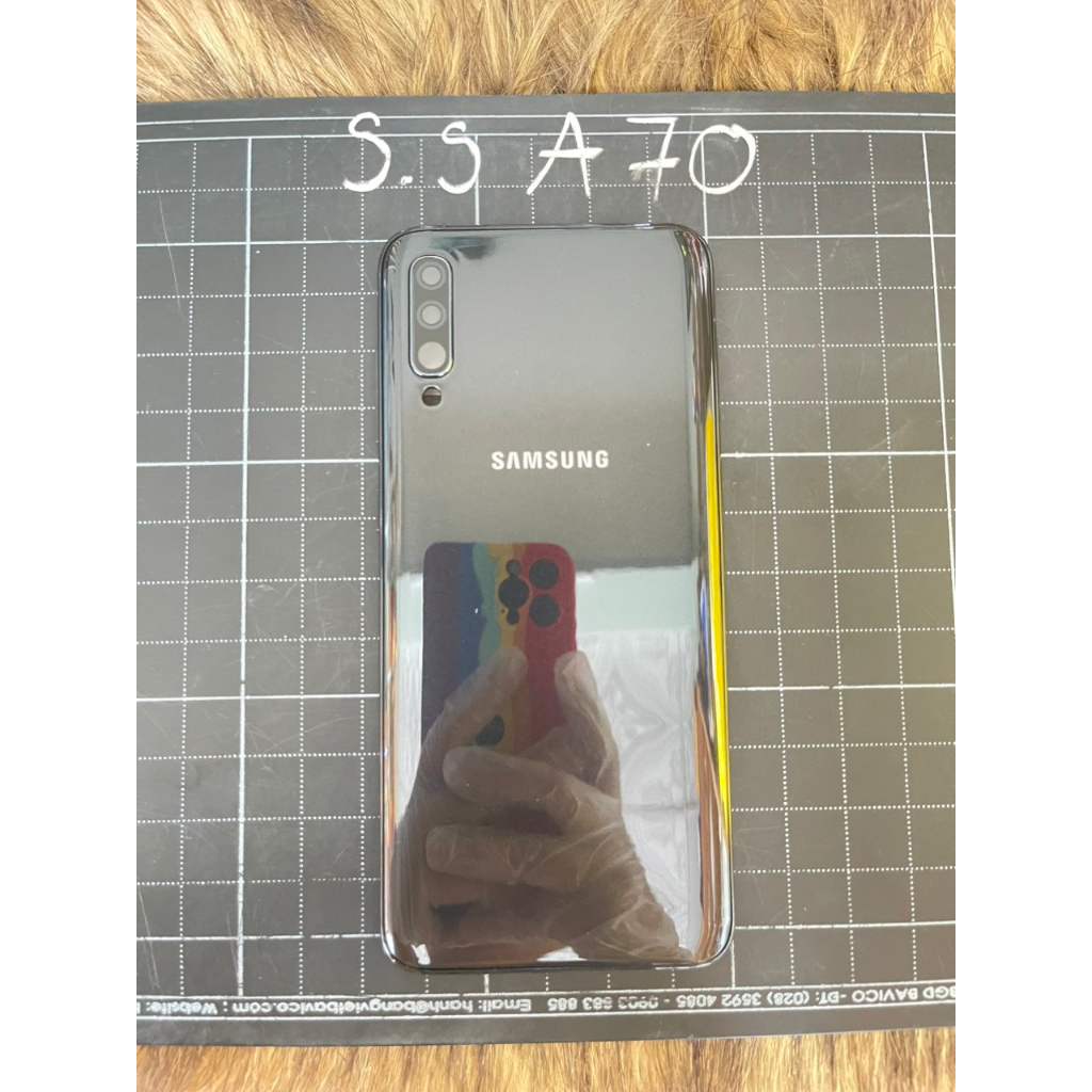 Vỏ bộ thay thế sam sung A70 kèm khay sim + kính camera