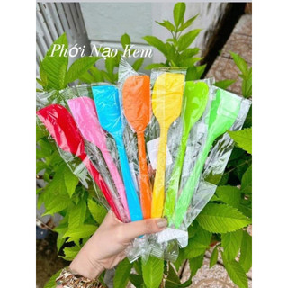 Cây phới nạo kem