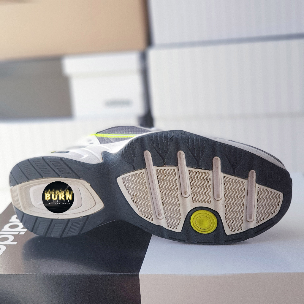 Giày Air Monarch White, size 42.5, real 2hand