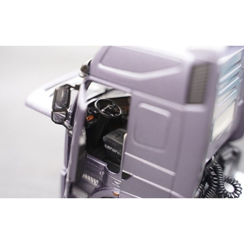 Mô hình xe đầu kéo howo hợp kim 1:36