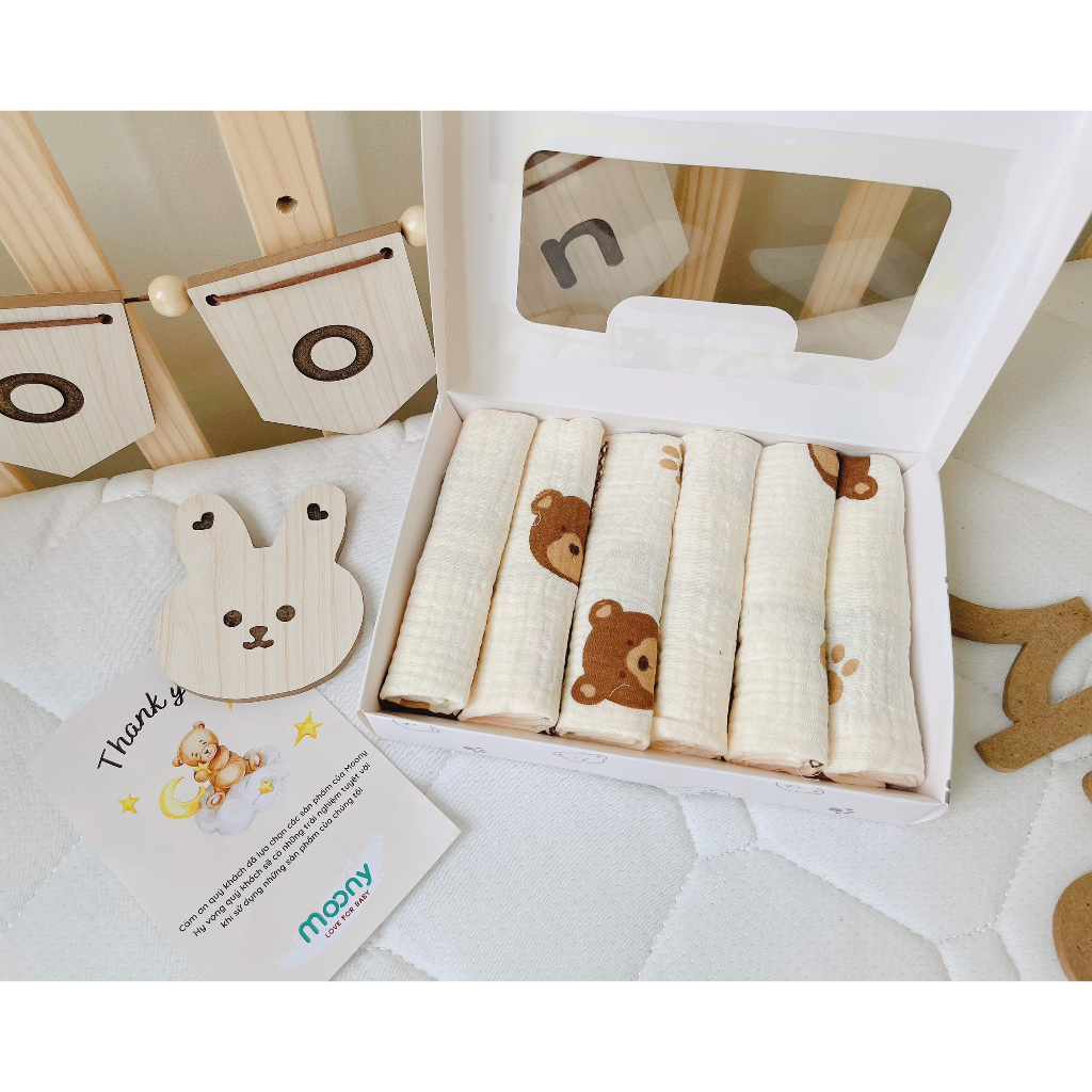 Khăn Xô Sữa Cho Bé Trai Bé Gái  Moony vài sợi muslin cao cấp, mềm mịn với nàn da bé kích thước 30 x 30 cm