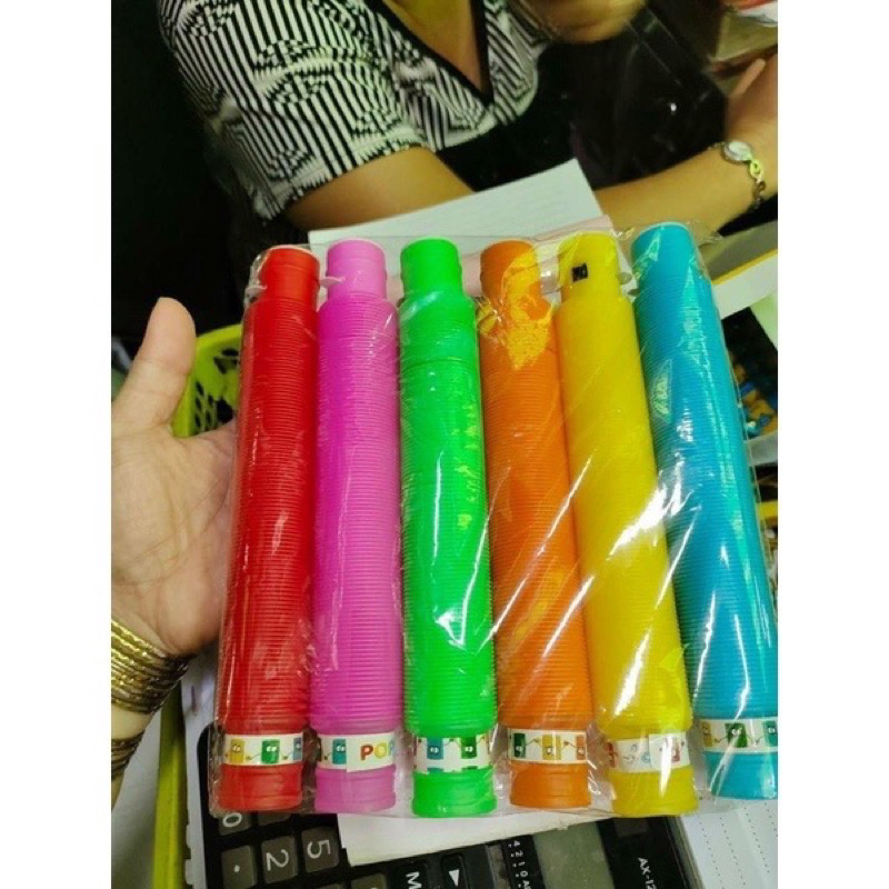 sỉ vỉ 6 chiếc lò xo kéo dài phát sáng cực hot