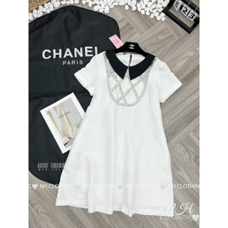 Váy đính đá cổ đức sm