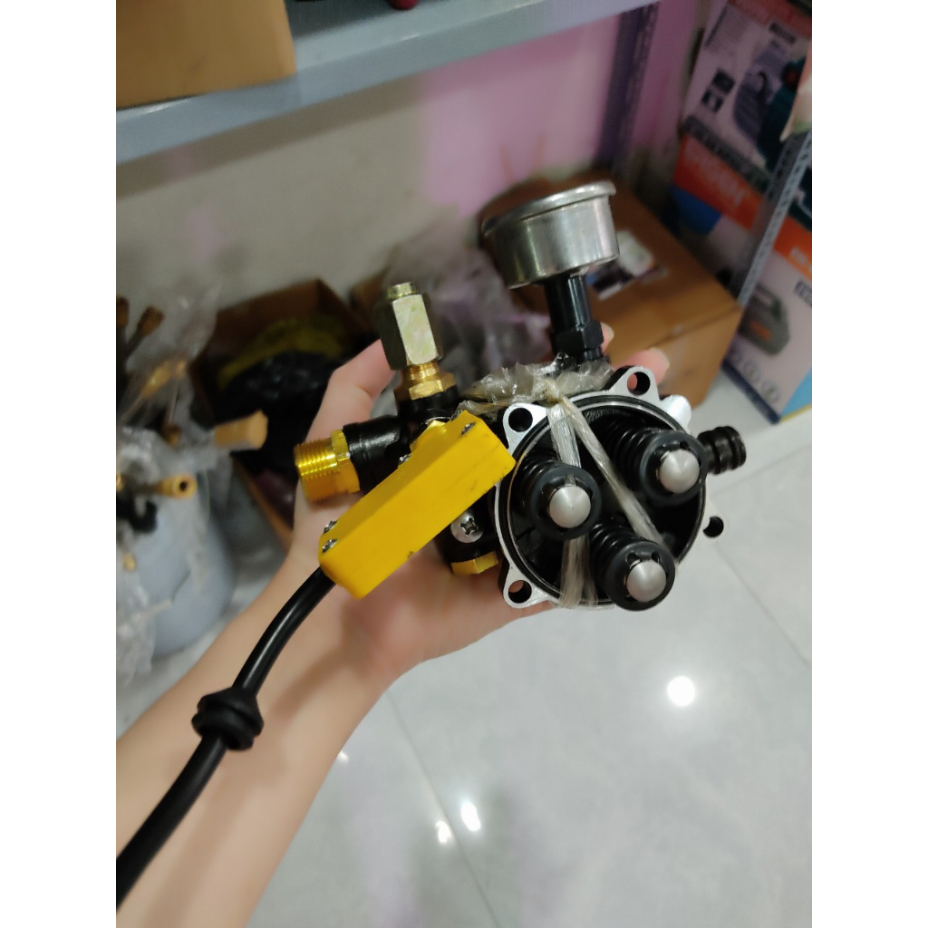 Đầu bơm chỉnh áp dùng cho máy rửa xe mini chỉnh áp Zukui S5. Forman 300