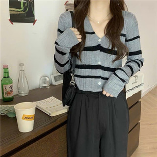 Áo cardigan len mongtoghi kẻ