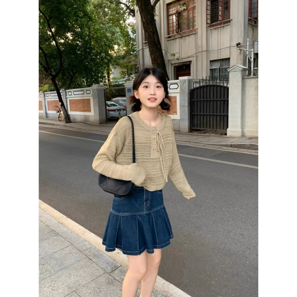 Chân váy xếp ly "Maya Skirt Jeans" Tulidu chân váy jean 2 cúc màu xanh phủ rêu có lót trong