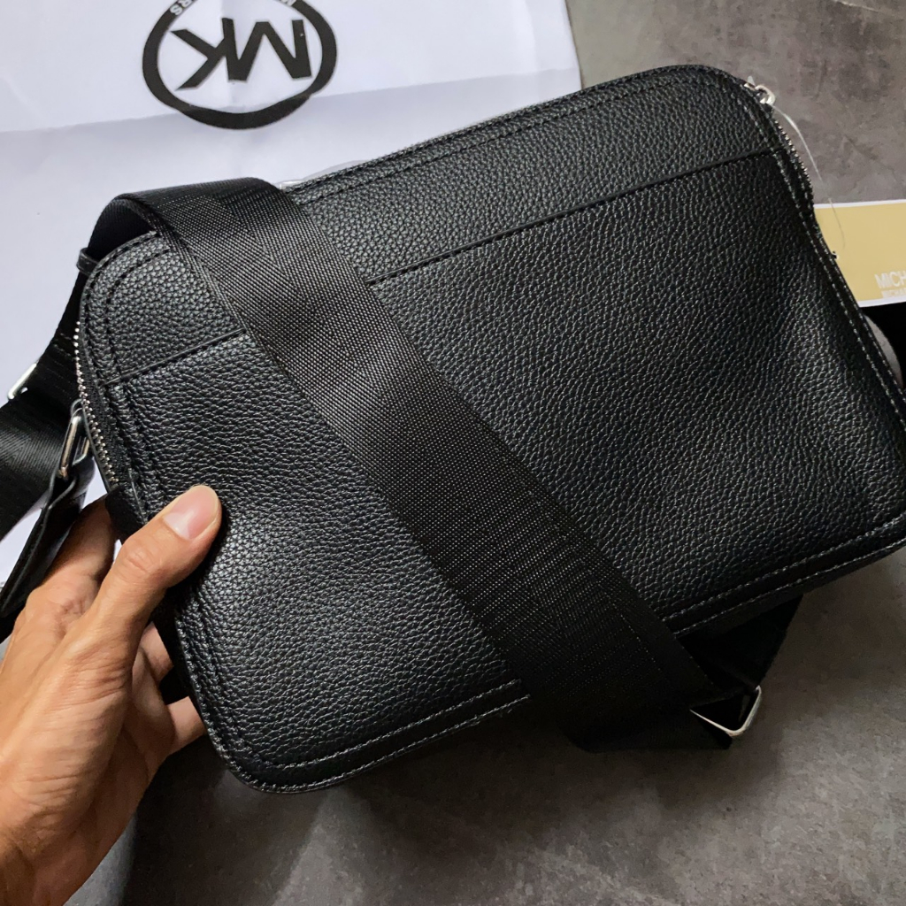 Túi nam MK sần trơn 2 ngăn - Xk850