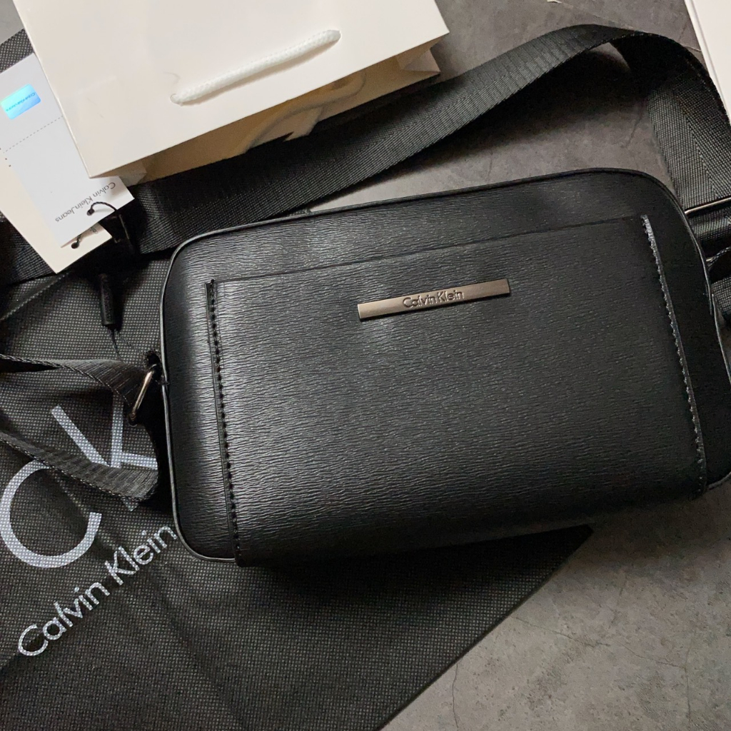 Túi nam sần trơn 2 ngăn logo thanh - Xk851