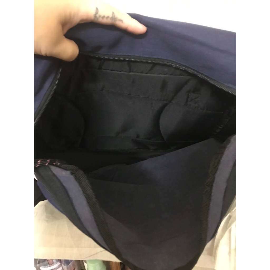 Túi đeo chéo nam nhiều ngăn size lớn