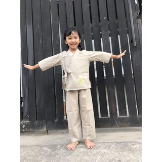 Đồ lam đi chùa bé gái vải kate