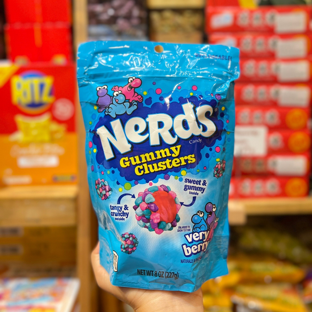 Kẹo Nerds Gummy Clusters 226G
