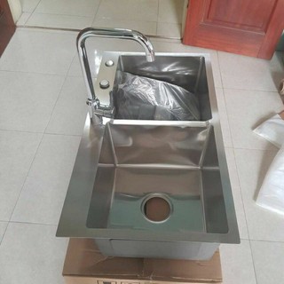 [GIÁ XƯỞNG]Chậu Rửa Chén Bát Inox 304 Đúc Kích Thước 8245cm Có tặng móc cài dao thớt.