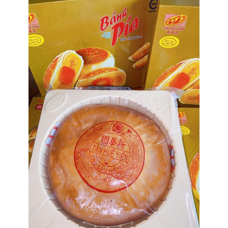 Bánh pía khổng lồ 500 4 trứng Tân Huê Viên