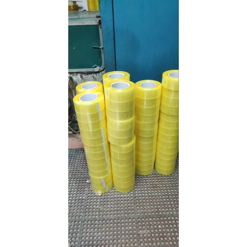 Băng dính  đóng hàng 500g lõi giấy