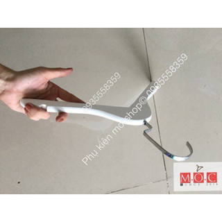 Móc áo + Kẹp quần gỗ trắng em bé