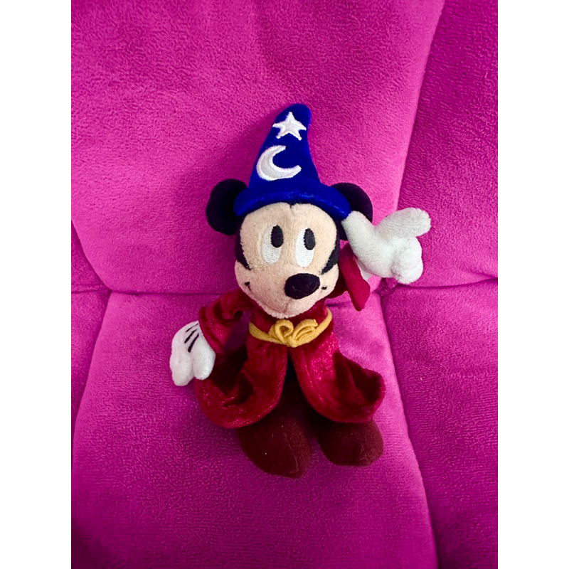 Gấu bông Mickey Mouse phù thuỷ