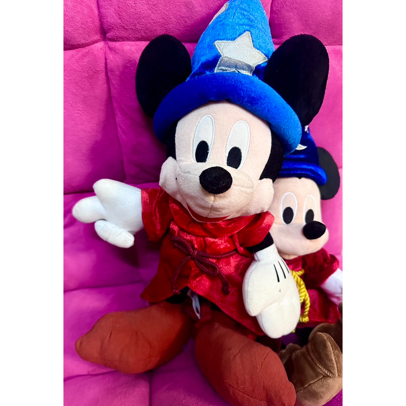 Gấu bông Mickey Mouse phù thuỷ