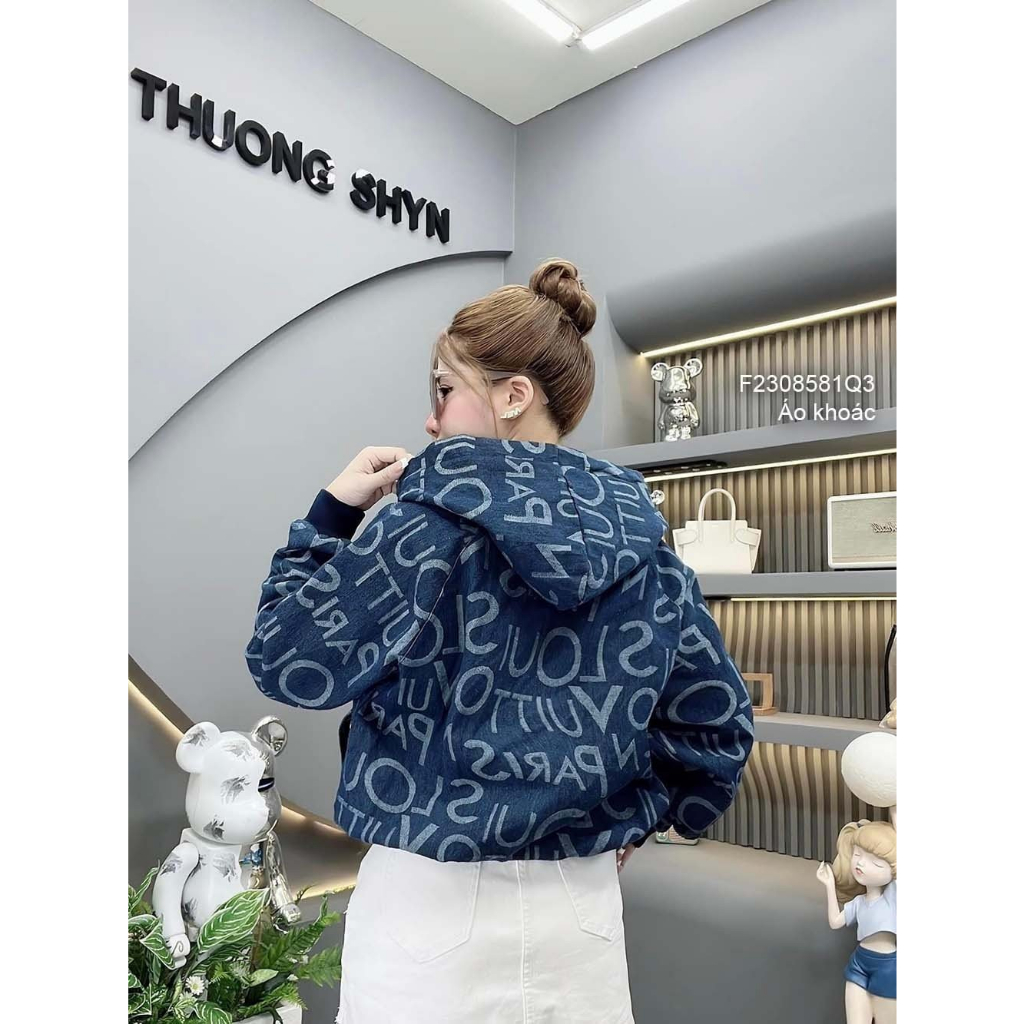 Áo khoác jean nón phối họa tiết chữ kéo khóa lót vải caro form rộng tay dài bo hàng đẹp!