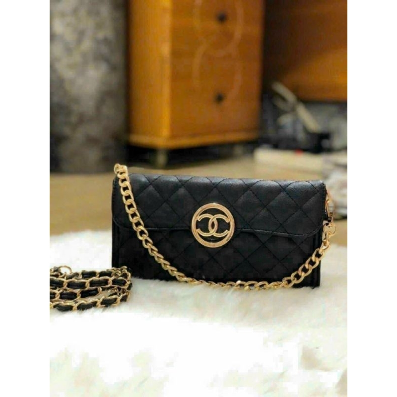 Dòng cluth Ch*anel Gift VIP Bag  !!