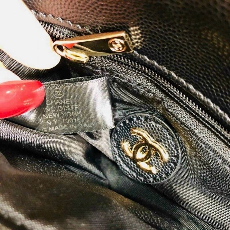 Dòng cluth Ch*anel Gift VIP Bag  !!