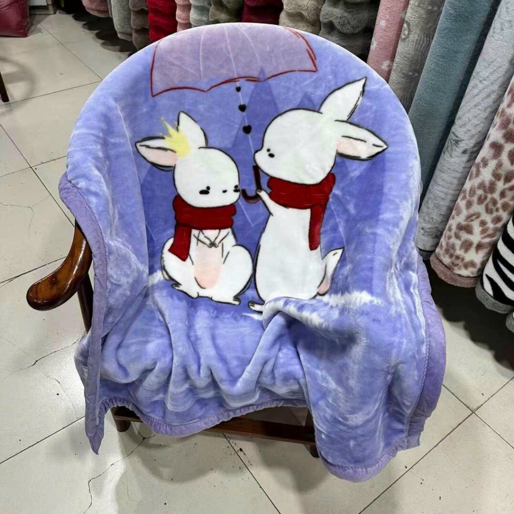 Chăn lông tuyết cho bé 2 lớp dày siêu ấm. Chăn cho bé đi học mùa đông kích thước 105*130cm nặng 1,3kg