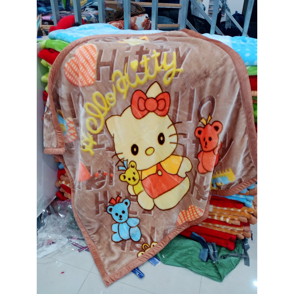 Chăn lông tuyết cho bé 2 lớp dày siêu ấm. Chăn cho bé đi học mùa đông kích thước 105*130cm nặng 1,3kg