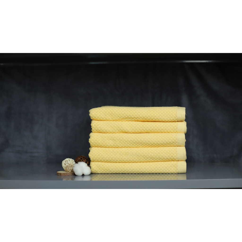 Khăn Tắm to 70x140cm 100% Cotton Cao Cấp Anoda 500g màu yellow