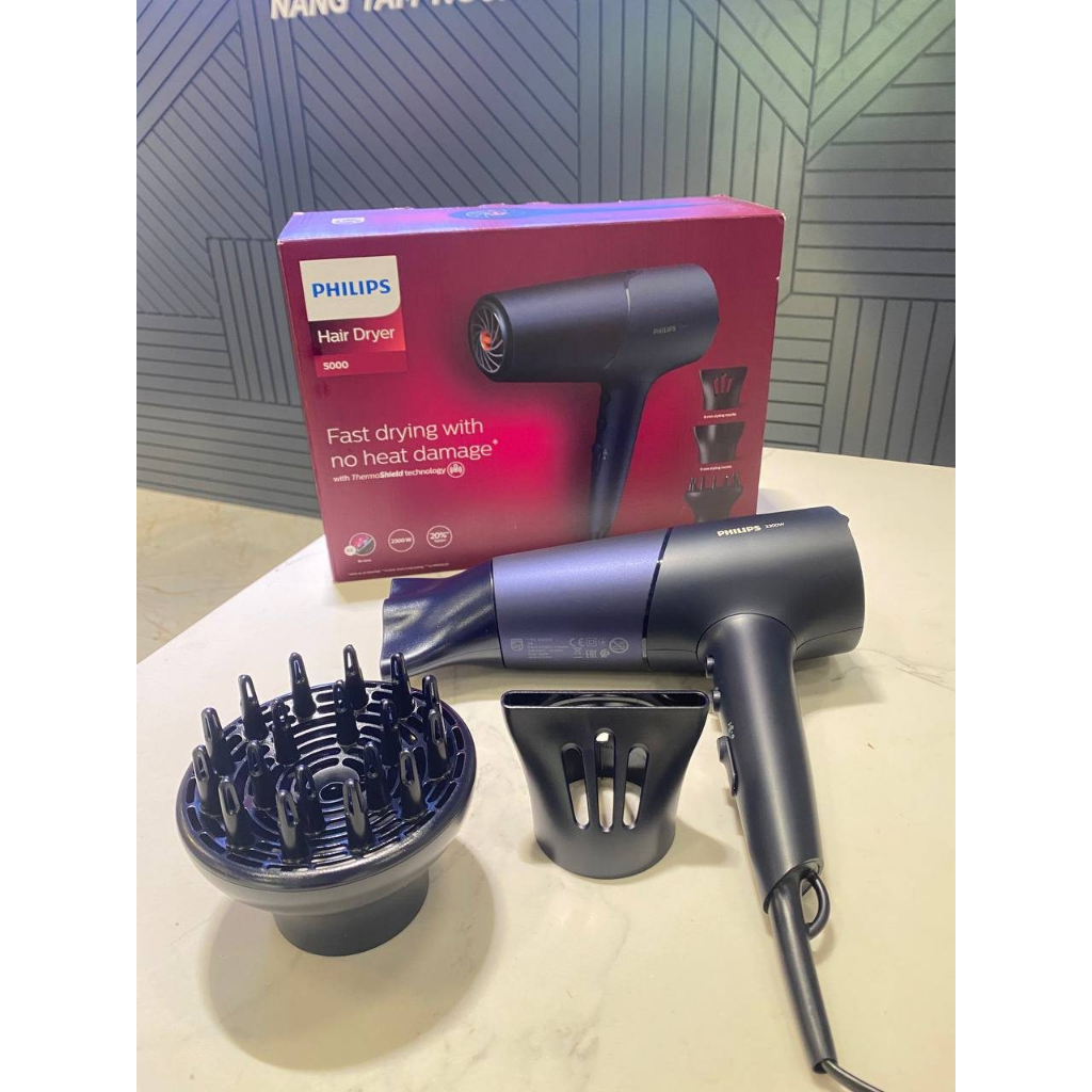 Máy sấy tóc Philips series 5000 BHD510/20 nội địa Đức công suất 2300W kèm 3 phụ kiện đầu sấy tạo kiểu GermanySnT 210063