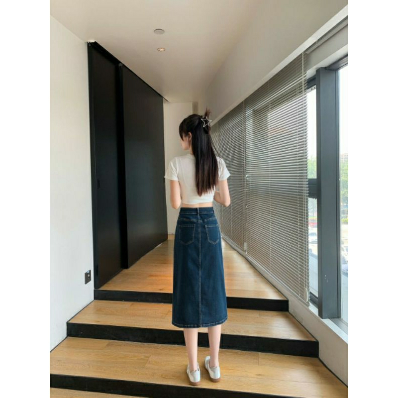 Chân Váy Jean Cạp Cao Dáng Dài Túi Hộp Xẻ Trước Trẻ Trung Năng Động R2