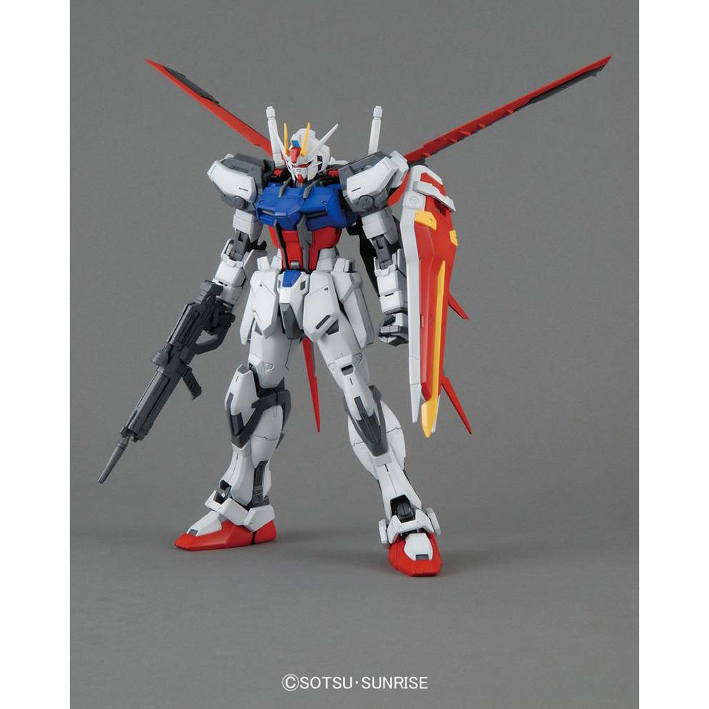 Mô Hình lắp ráp Bandai Gundam MG 1/100 Aile Strike Gundam ver RM - bản Remaster