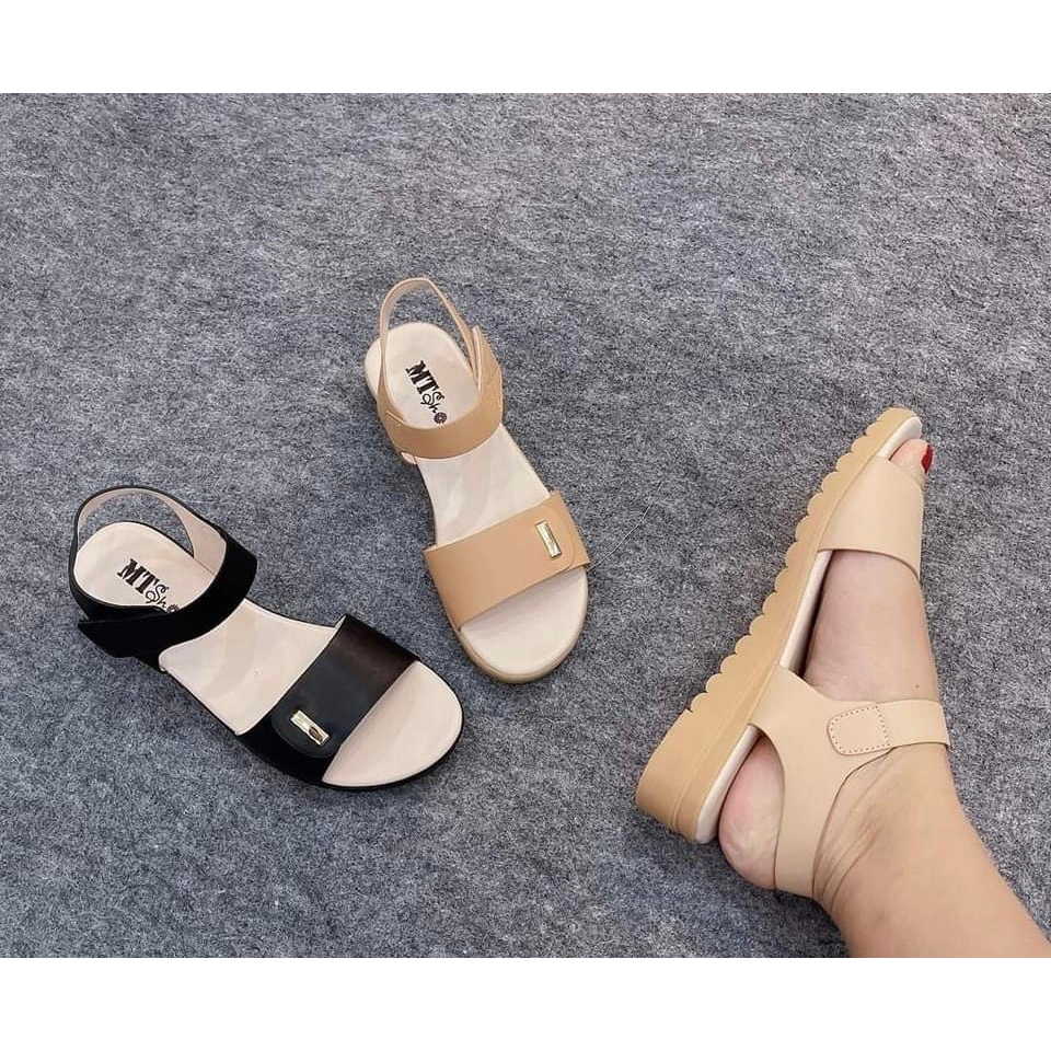 Sandal bánh mỳ nữ cao cấp quai ngang phối khóa nhỏ MT068