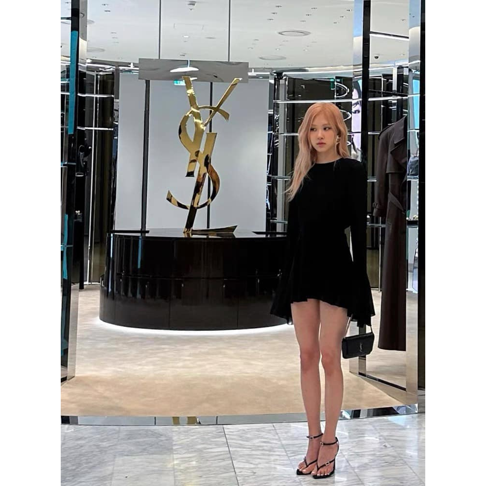 Đầm Váy Rosé Blackpink Váy Hở Lưng Đầm Voan Xinh 2 Lớp Dày Dặn Hàng Loại 1 Không Nhăn, Không Nóng