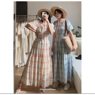 Đầm maxi caro cổ vuông