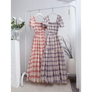 Đầm maxi caro cổ vuông