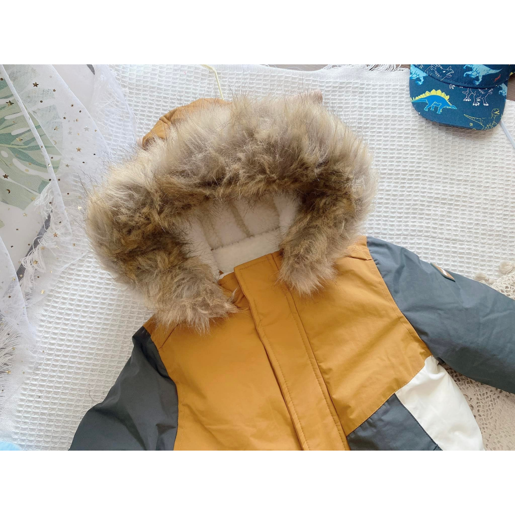 Áo khoác lót lông tape dư xịn mũ lông tháo rời