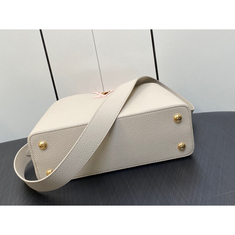 Louis Vuitton Capucines Bag Like Au Nhập Khẩu Da Taurillon Xám và Da Đà Điểu Hồng Nguyên Chiếc Phần Cứng Mạ Vàng