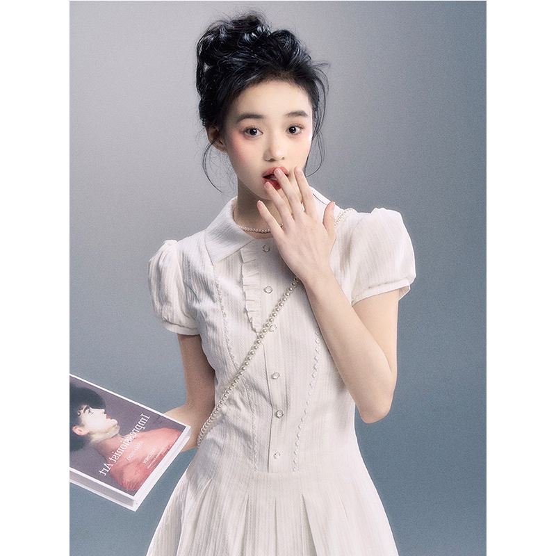 Váy xoè vai bồng tiểu thư