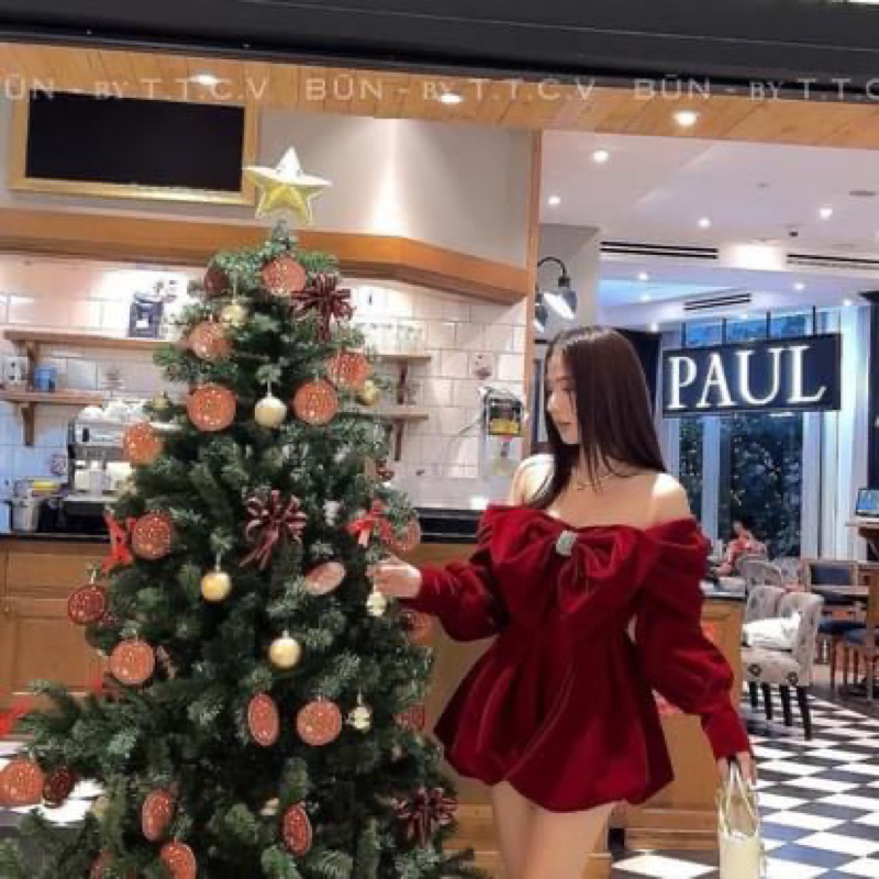 Váy nhung trễ vai hàng loại1