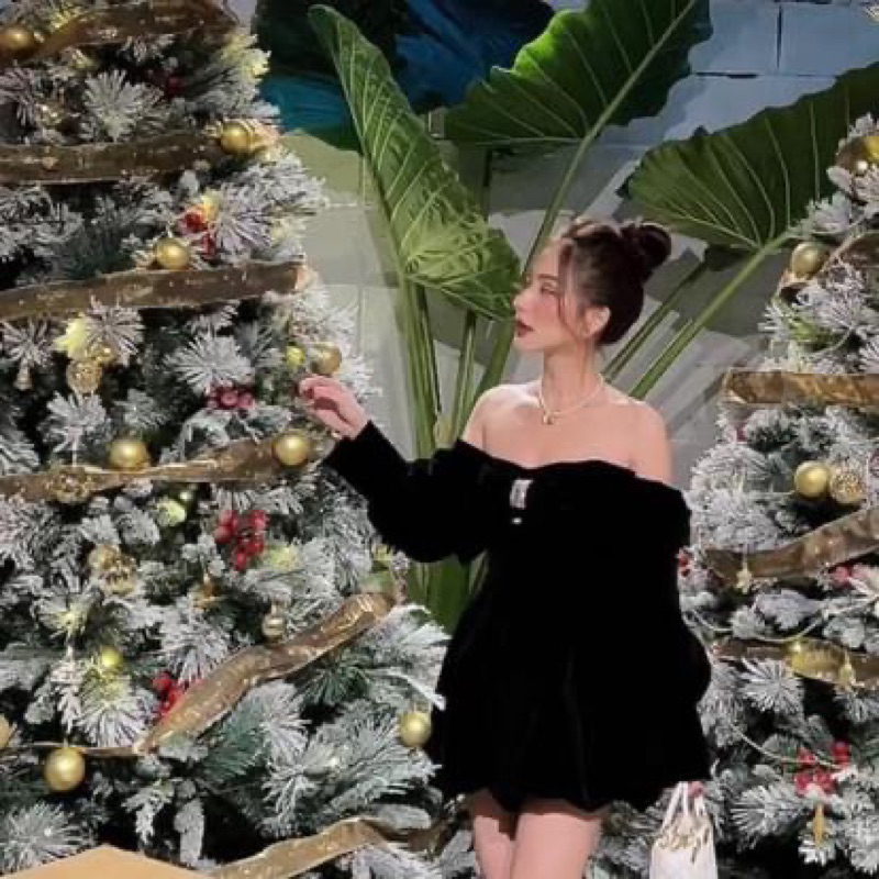 Váy nhung trễ vai hàng loại1