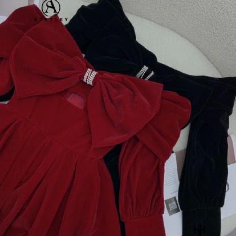 Váy nhung trễ vai hàng loại1