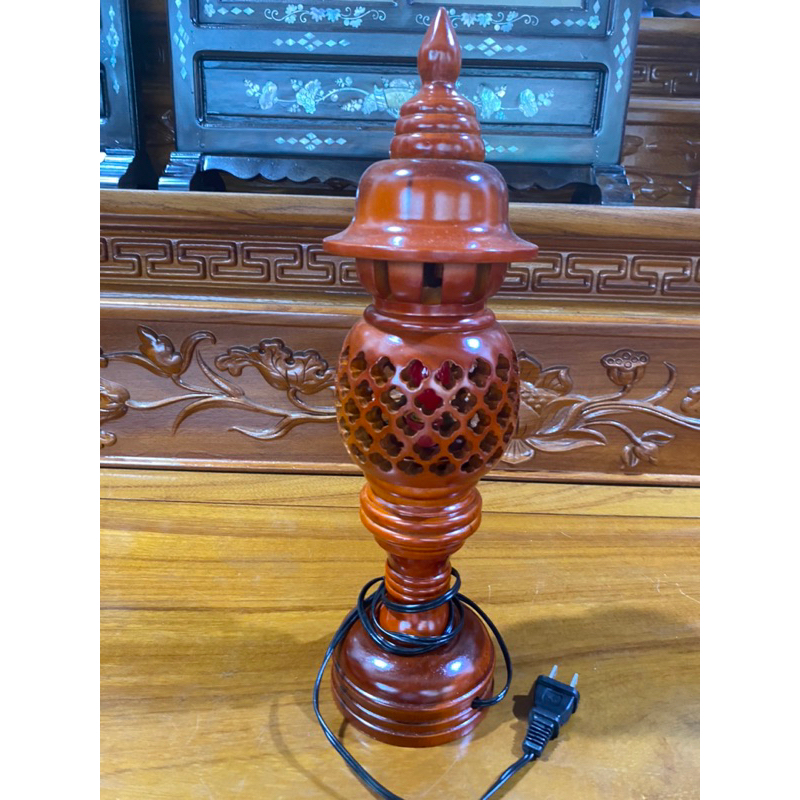 Đèn thờ gỗ hương giá tốt nhất