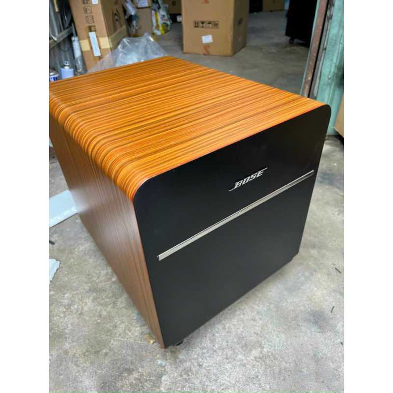 Loa sub điện Bose AM 1200