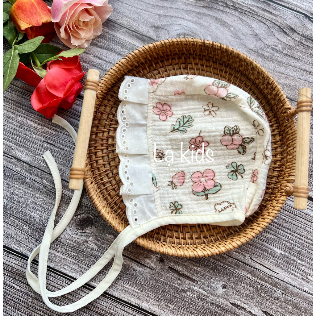 Mũ Bonnet chất liệu xô muslin họa tiết xinh xắn cho bé,
